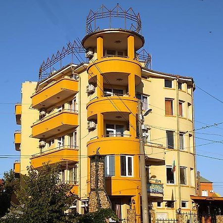 Семеен Хотел Бостън Ravda Exteriér fotografie